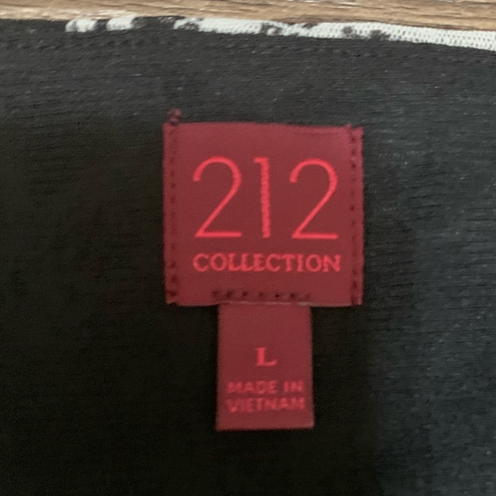 212 Collection Printed Ruffle Mesh Large Top - Picture 7 of 8